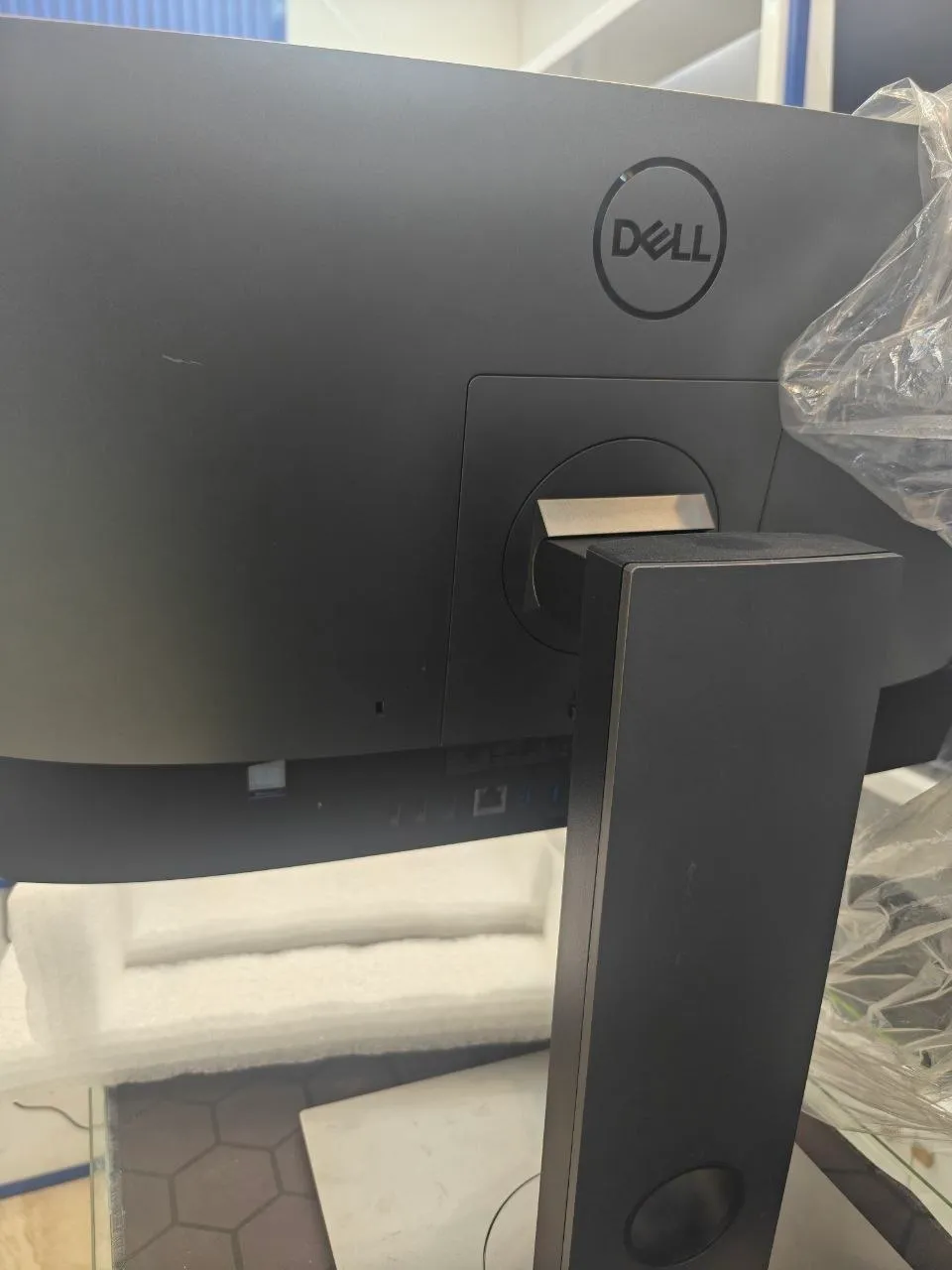 Dell 24 inch All-in-One i7 – photo 3