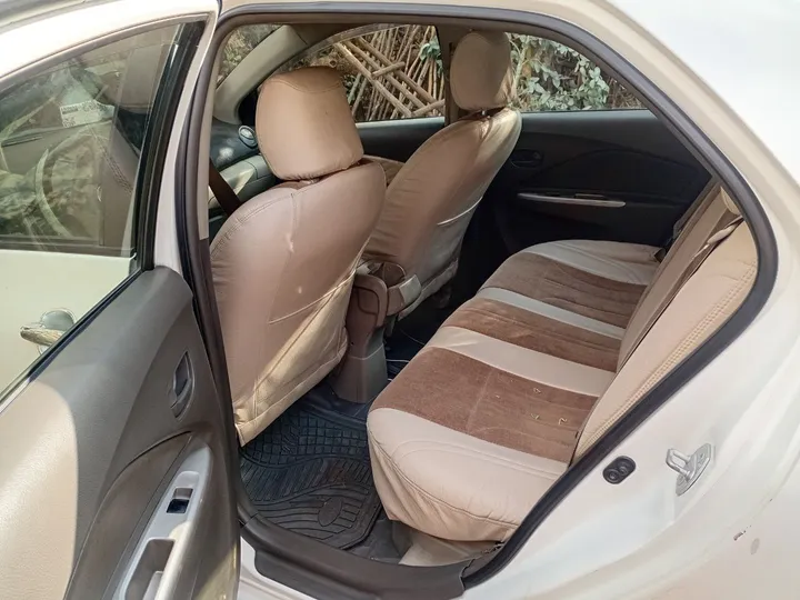 Toyota Yaris Belta 2009 Automatic – photo 3