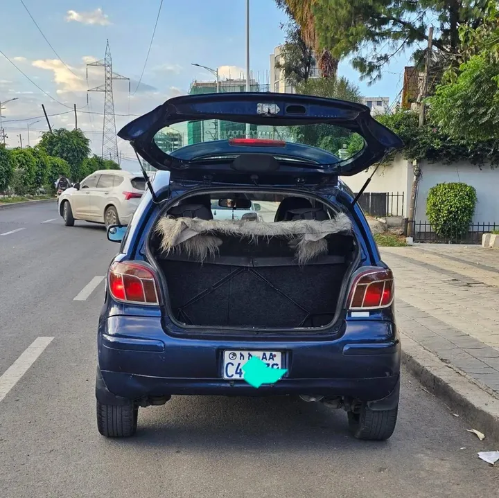 Toyota Vitz 2004 Automatic – photo 4