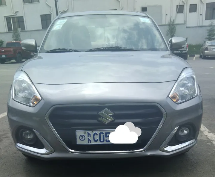 Suzuki Dzire 2022 Automatic Sedan – photo 7