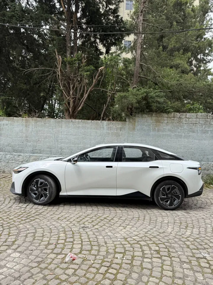 Toyota BZ3 EV 2023 – photo 5