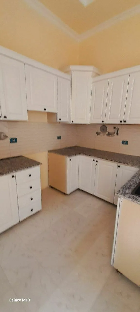 200 sqm Villa for Sale in Ayat – photo 7