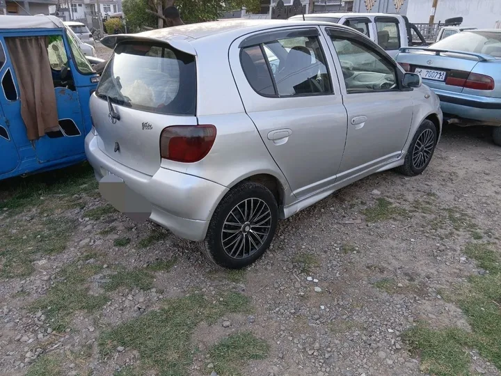 Toyota Vitz 2001 Automatic – photo 7