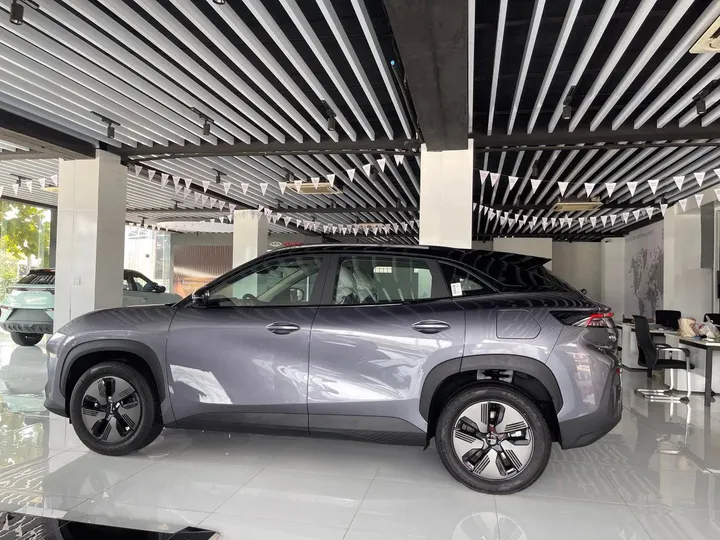 Cherry eQ7 Electric Crossover SUV – photo 6