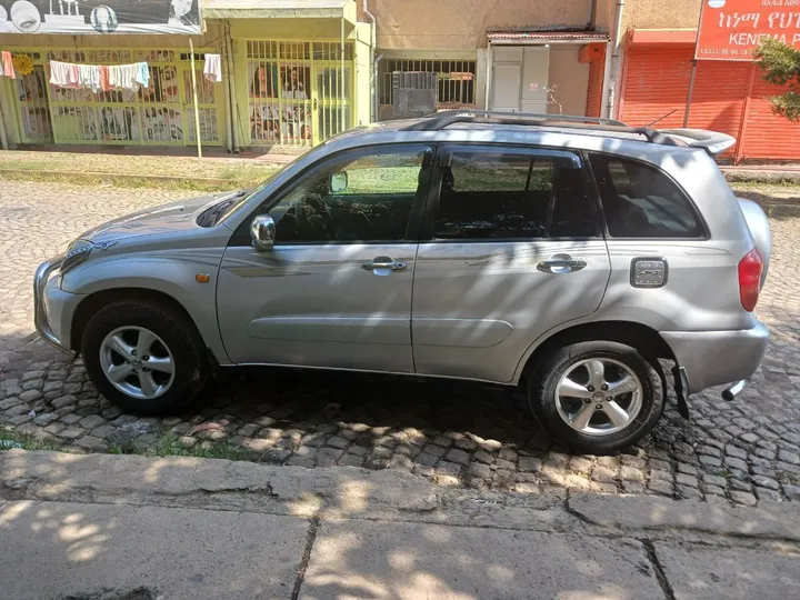 Toyota Rav4 2003 Automatic – photo 4
