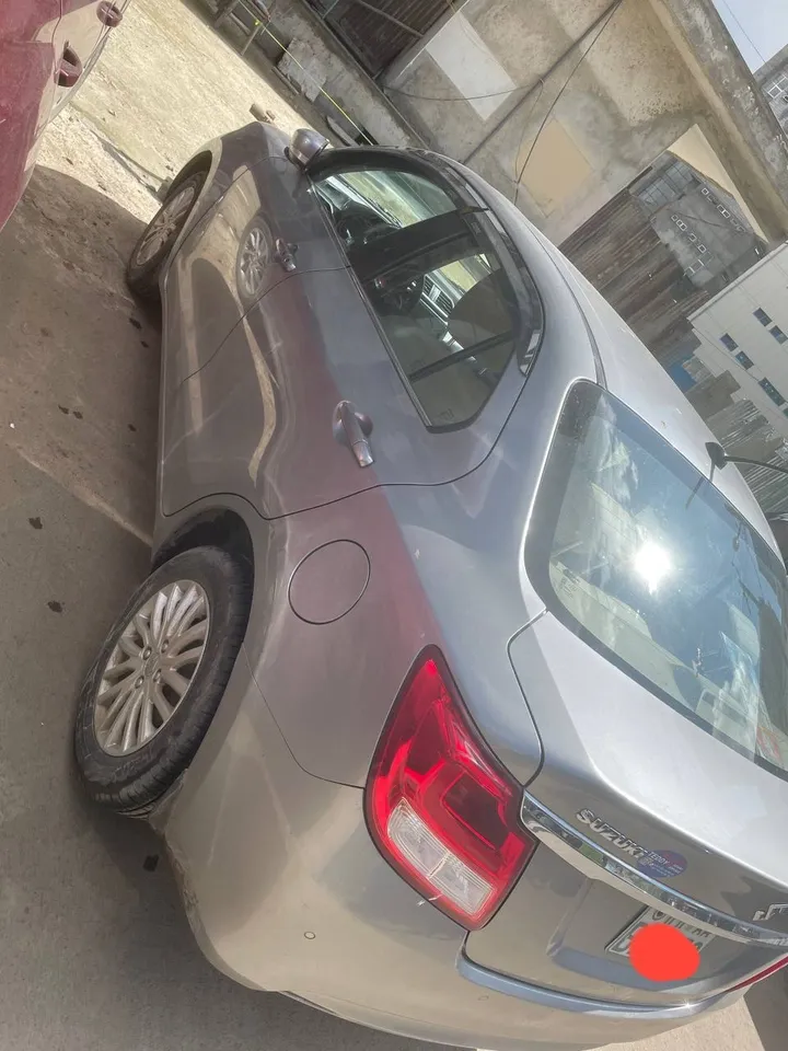 Suzuki Dzire 2021 Automatic – photo 4