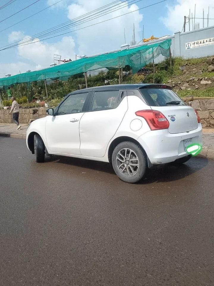 Suzuki Swift 2022 13000KM – photo 3