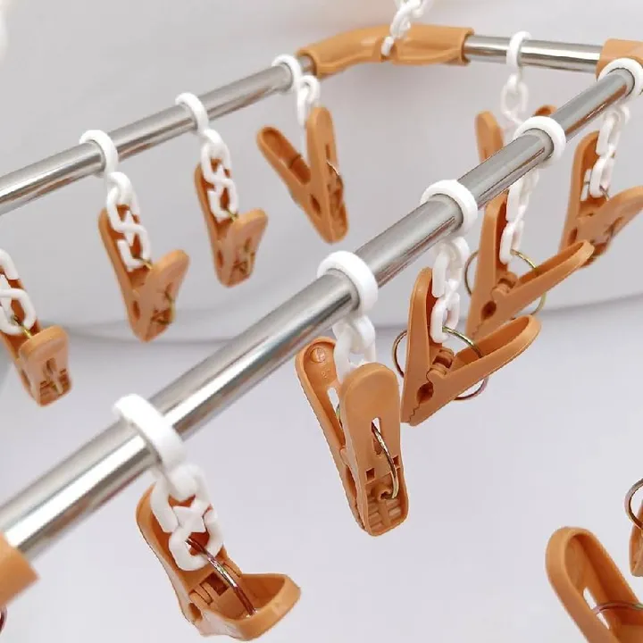 Clothes Hanger with 20 Clips – photo 3