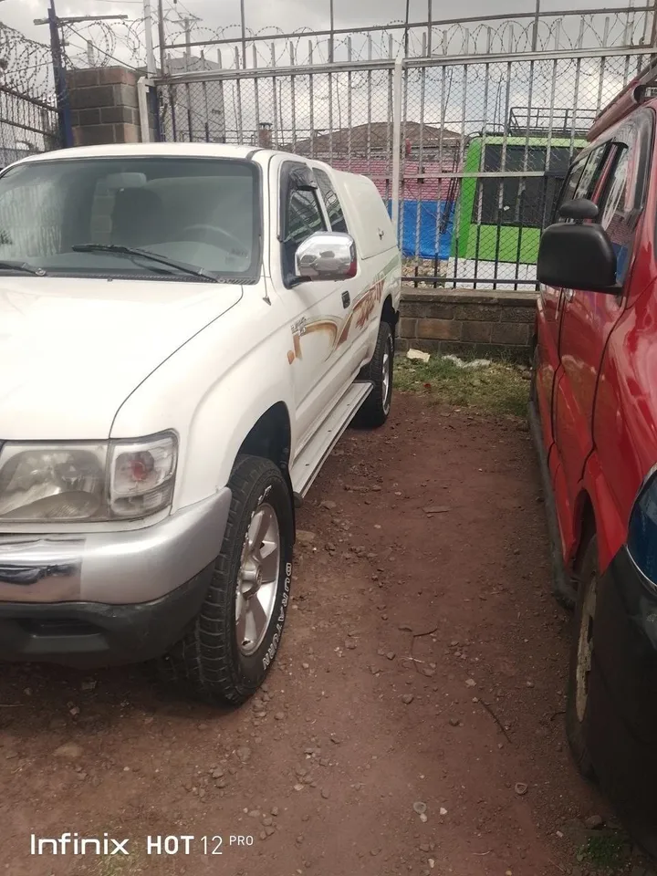 Toyota Hilux 2005 Single Cab Pickup – photo 7