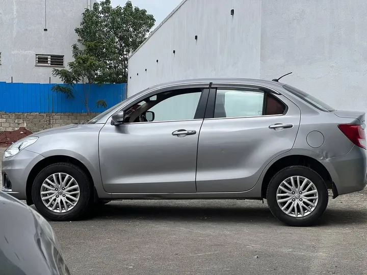 Suzuki Dzire 2022 Automatic – photo 6