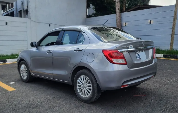 2022 Suzuki Dzire Automatic Sedan – photo 3