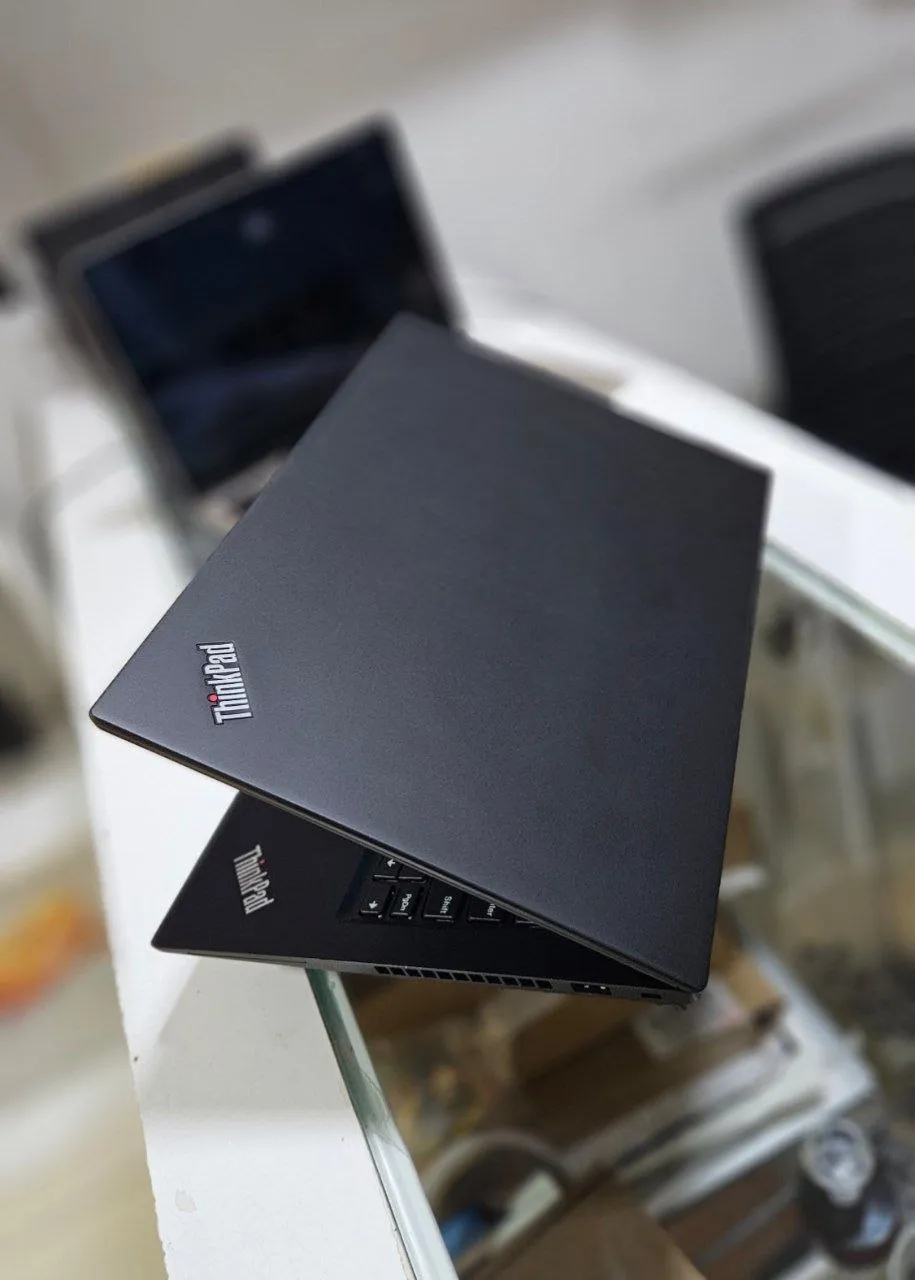 Lenovo ThinkPad T495s Ryzen Touch – photo 4