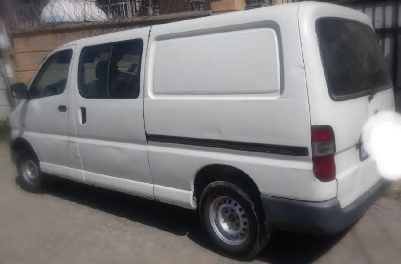 Toyota Hiace Dolphin D4D 2005 – photo 4