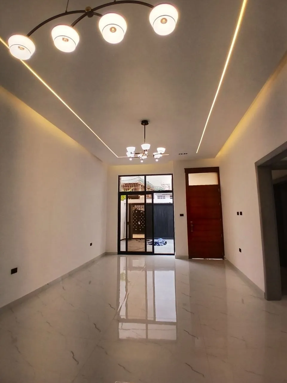 Modern Villa House Jekros 250sqm – photo 8
