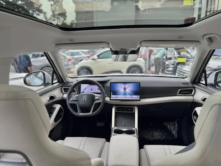 BYD Yuan Up Smart 2025 – photo 3