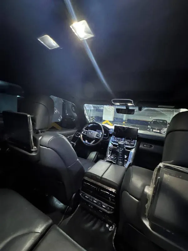 Toyota Land Cruiser VXR 2023 – photo 6