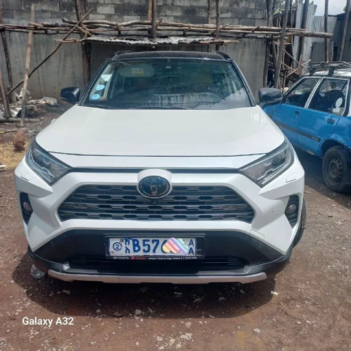 Toyota Rav4 2020 – photo 4