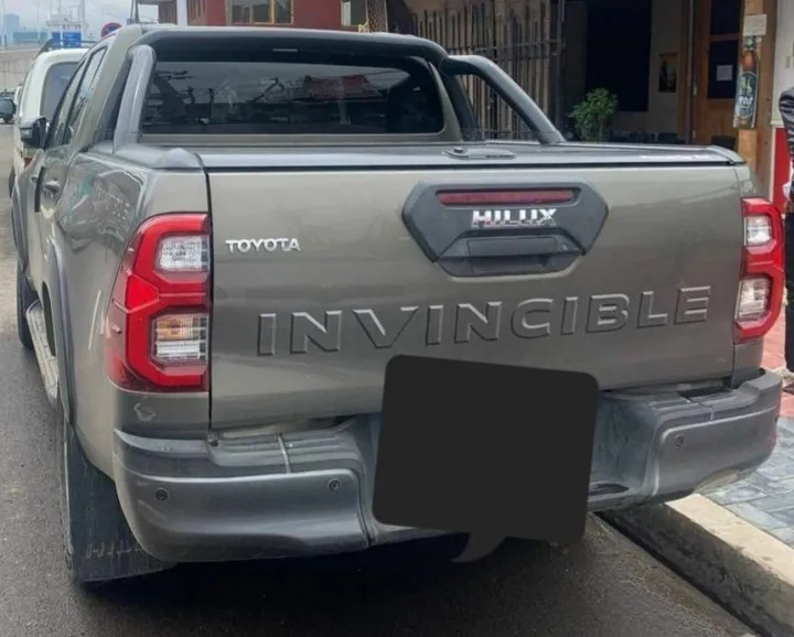 Toyota Hilux Invincible Double Cab 2021 – photo 7