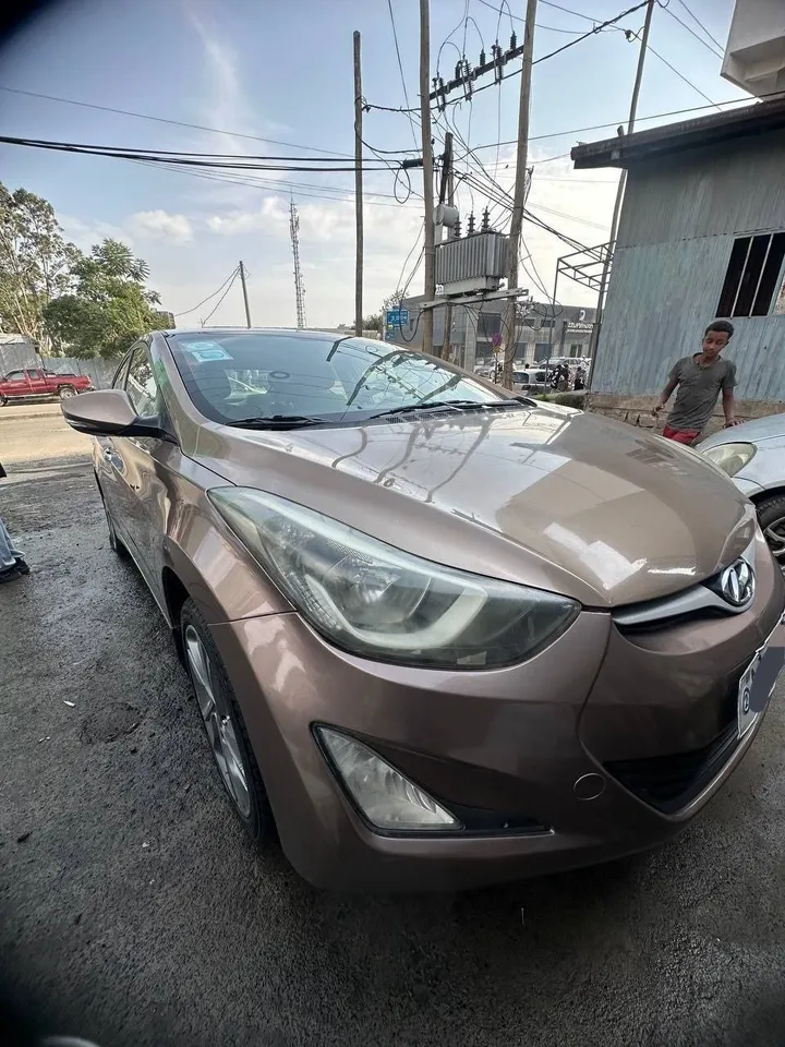 2015 Hyundai Elantra – photo 5
