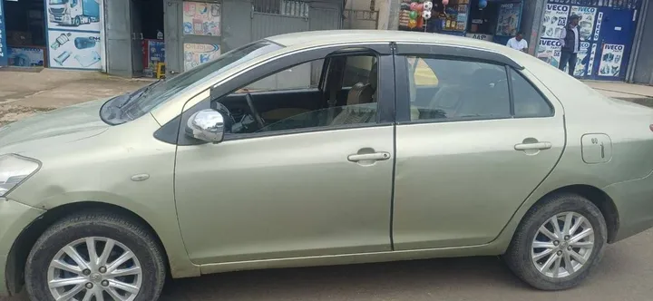 Toyota Yaris 2007 Automatic – photo 6
