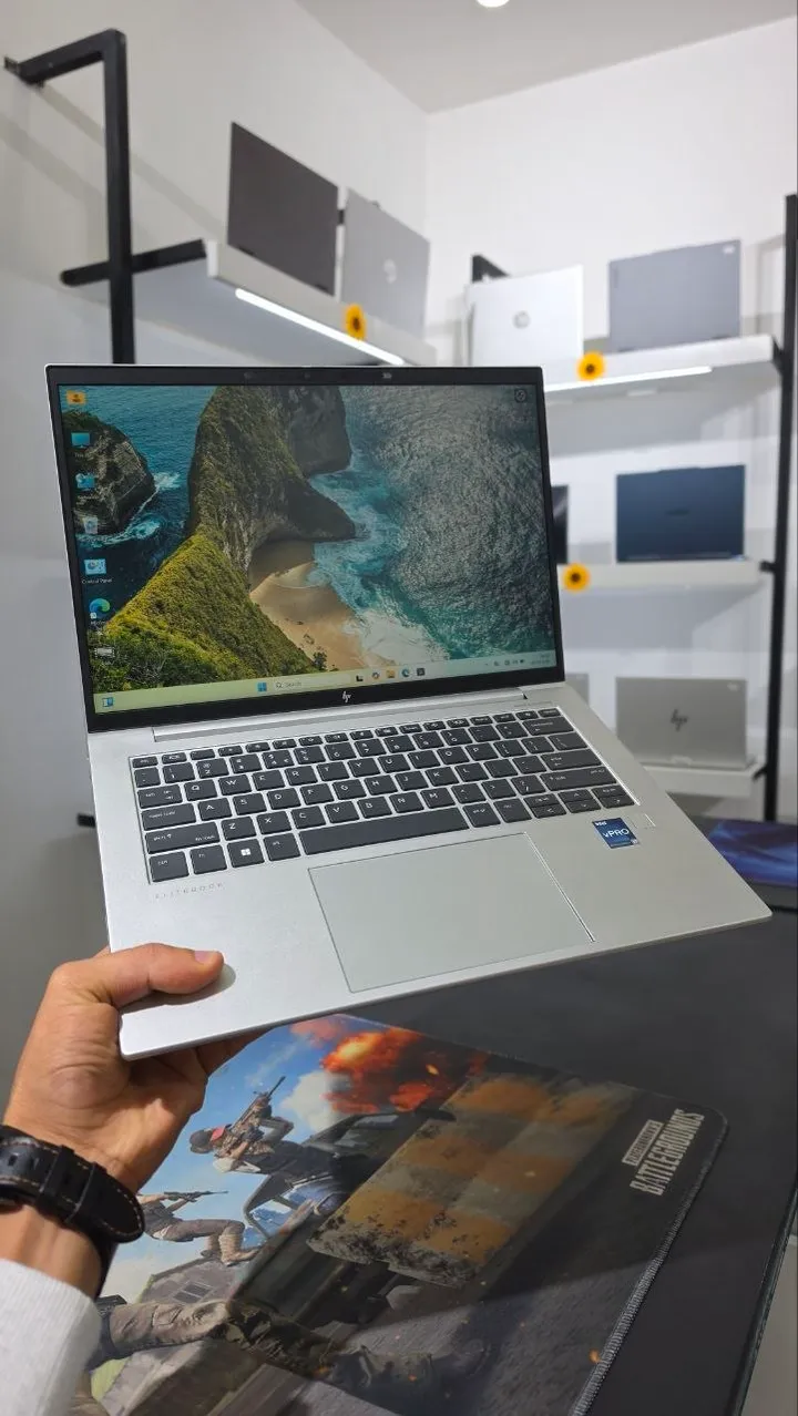 HP EliteBook 840 G9 – photo 3
