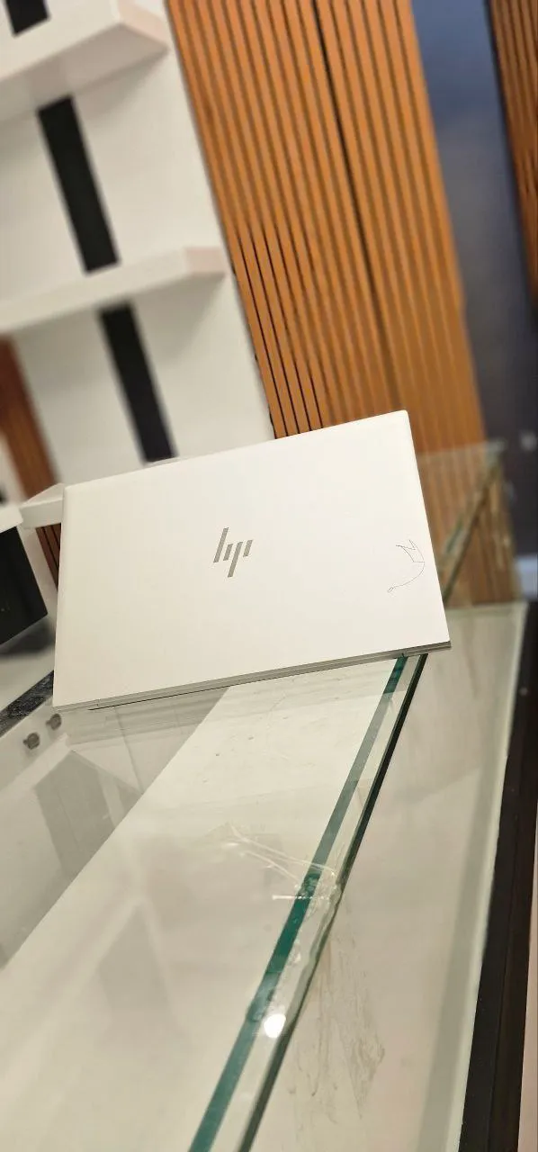 HP EliteBook 830 G8 Touchscreen Laptop – photo 4