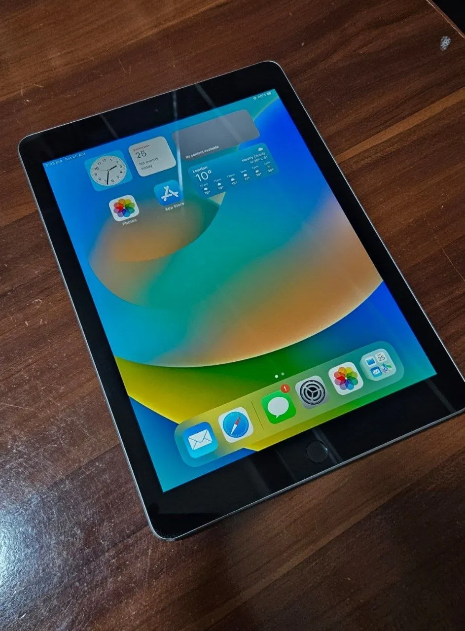Apple iPad 5th Generation 32GB – photo 4