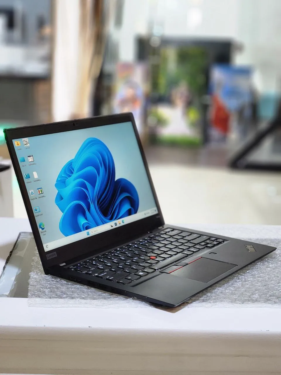 Lenovo ThinkPad T495 Touchscreen Laptop – photo 4