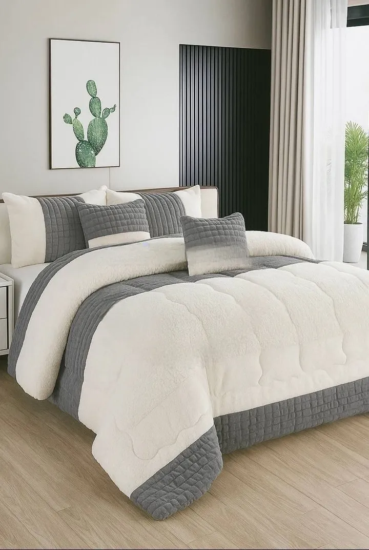 Seven Piece Luxury Comforter Set – photo 5