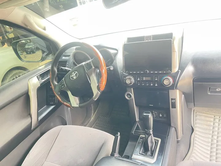 Toyota Land Cruiser Prado 2014 – photo 7