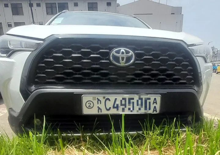 Toyota Corolla Cross Hybrid 2022 – photo 4