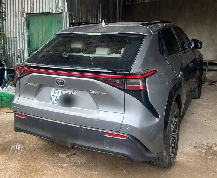 Toyota BZ4X EV Crossover – photo 3