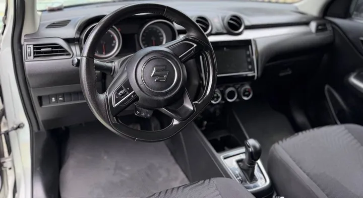 Suzuki Swift 2022 Full Option – photo 5