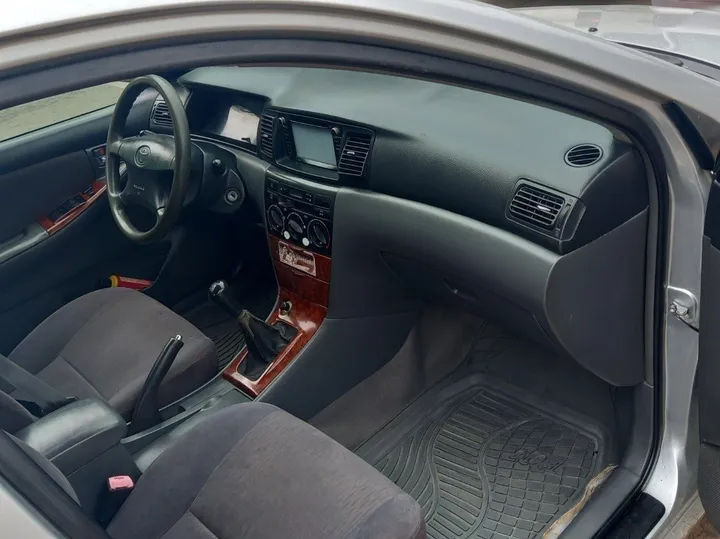 Toyota Corolla 2001 1.3 Manual – photo 3