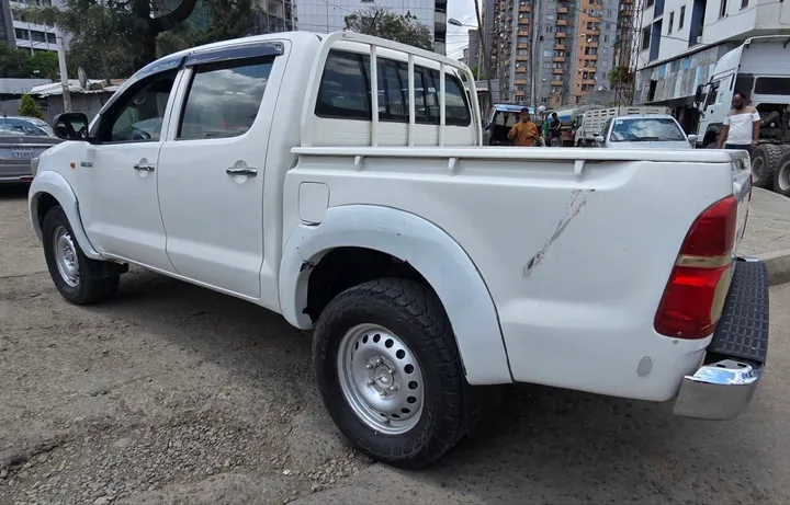 Toyota Hilux Double Cab 2011 – photo 8