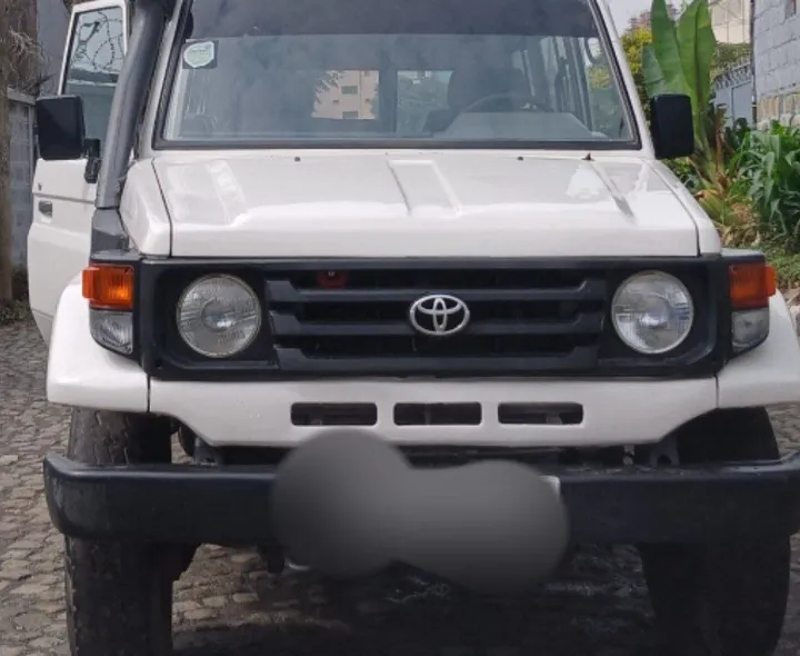 Toyota Land Cruiser Long Base 2005 – photo 5
