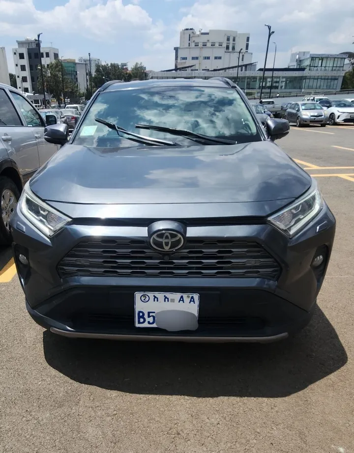 Toyota RAV4 2019 Automatic 2.0L – photo 7
