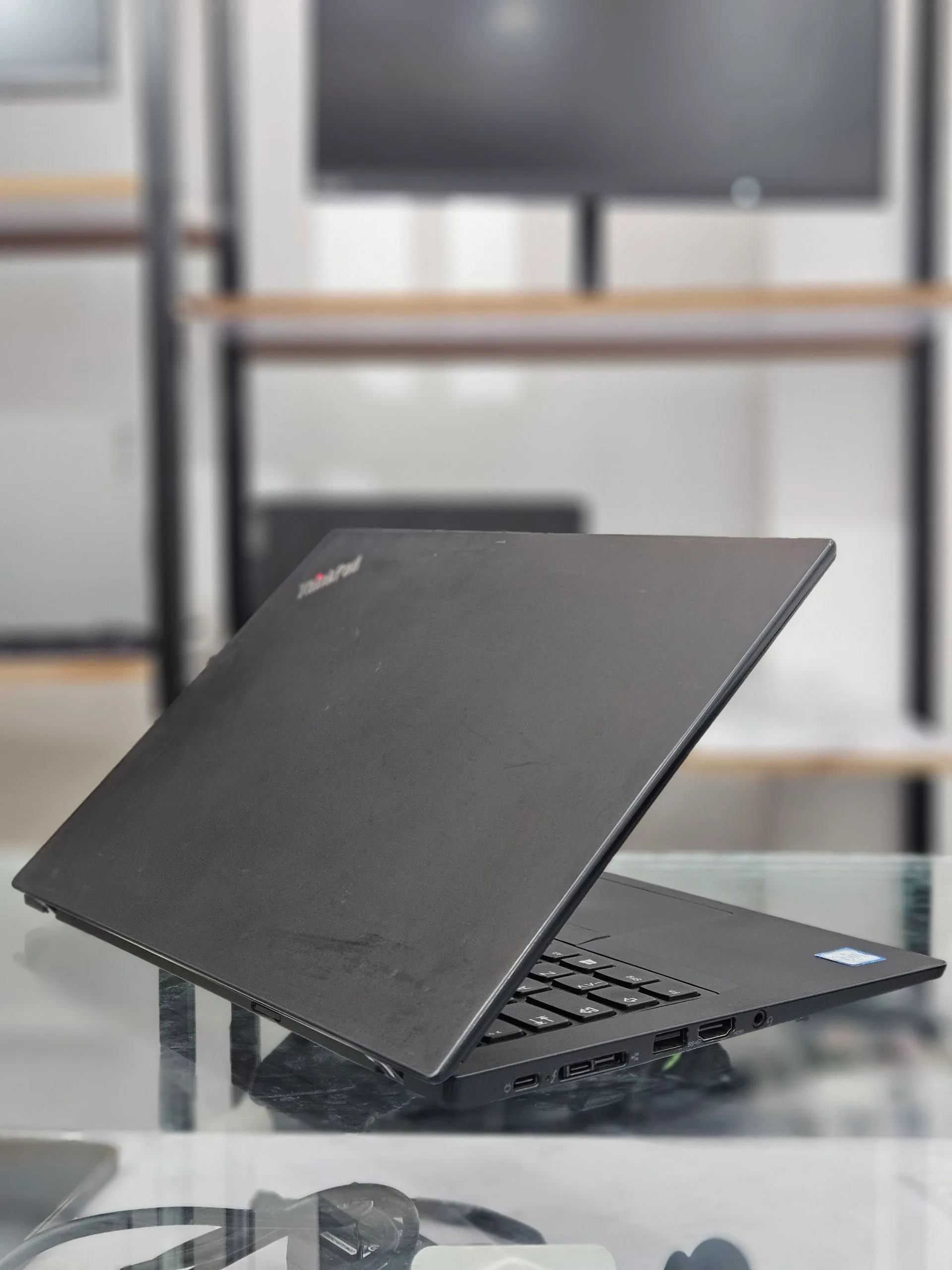 Lenovo ThinkPad X390 Touchscreen Laptop – photo 5