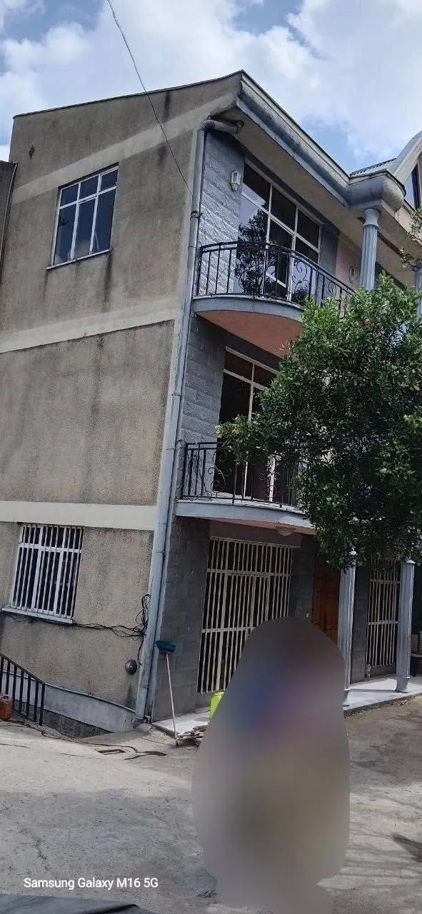 5 Bedroom House Lam Beret – photo 3