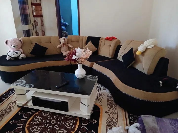L-Shape Sofa with Table – photo 4