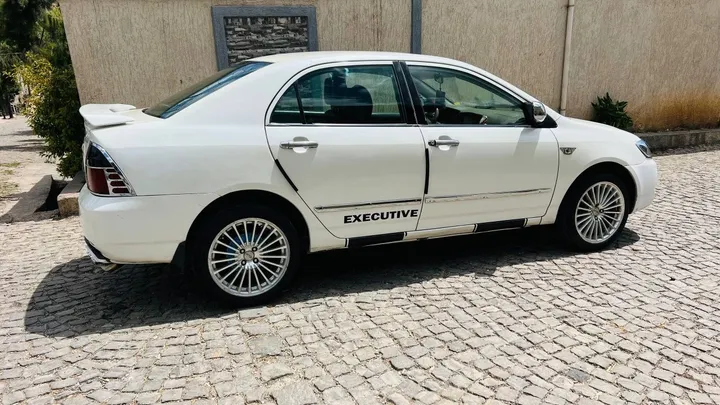 Toyota Corolla 2005 Automatic – photo 3