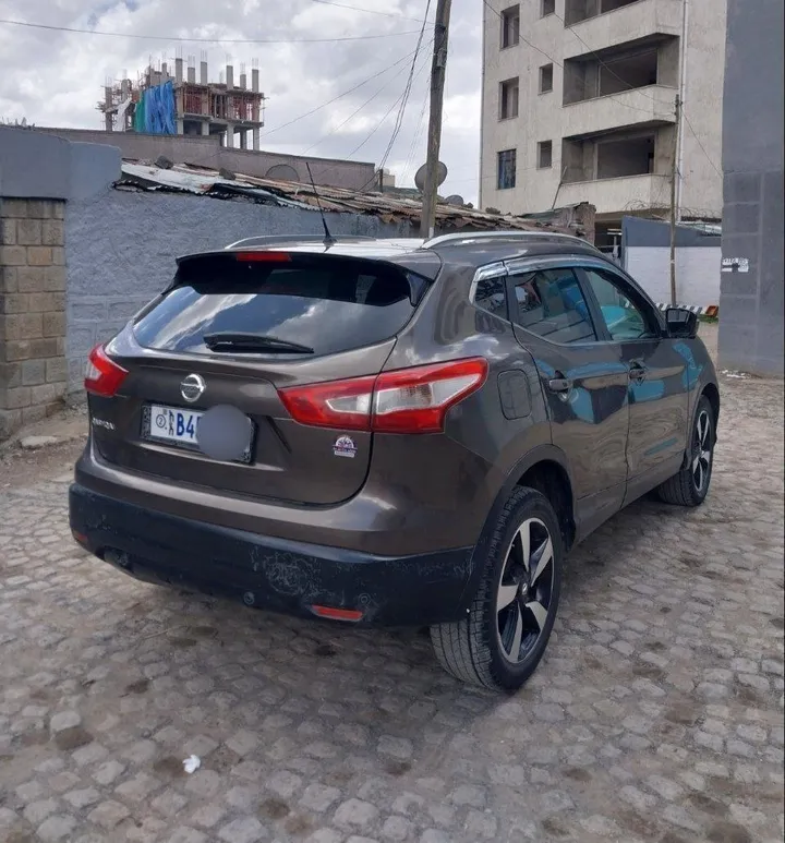 2017 Nissan Qashqai 1.2L Turbo Automatic – photo 4
