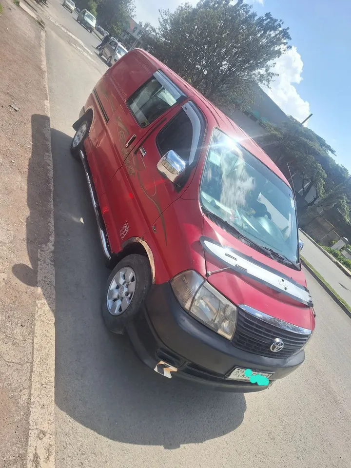 Toyota Hiace 2007 Manual Van – photo 4