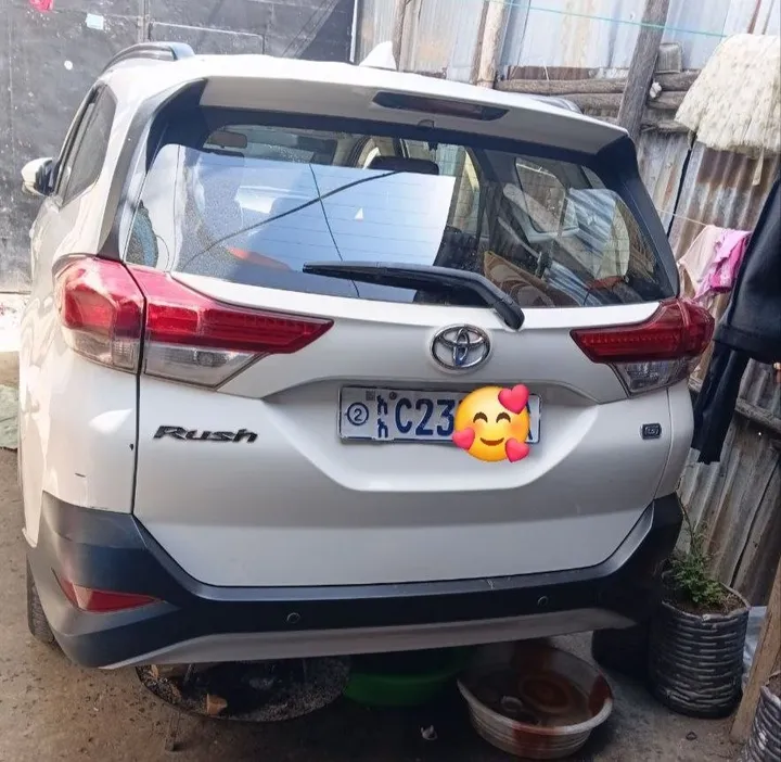 Toyota Rush G 2022 Automatic – photo 4