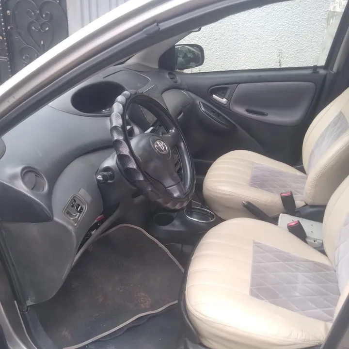 Toyota Vitz 2004 164000 km – photo 3