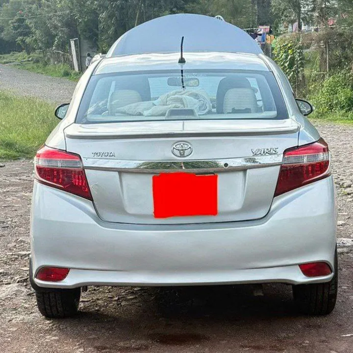Toyota Yaris Sedan 2016 – photo 9