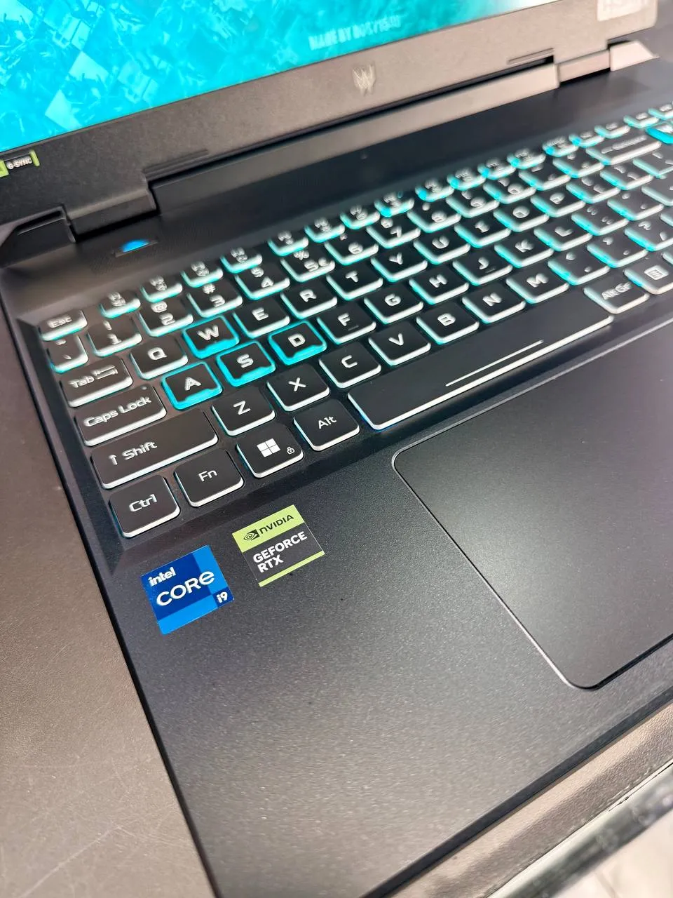 Acer Predator PHN16 Gaming Laptop – photo 3