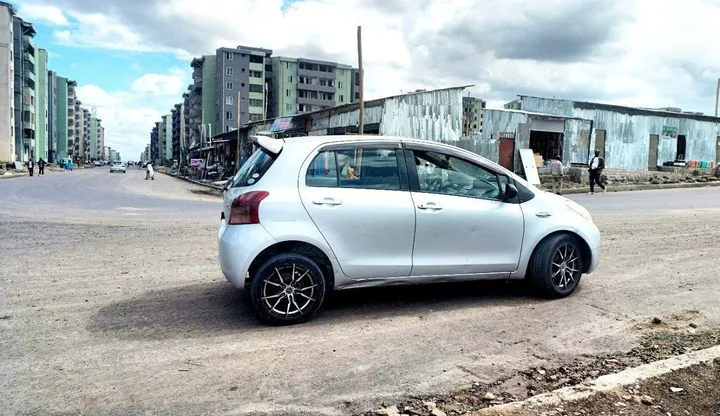 Toyota Yaris Compact 2007 Automatic – photo 5