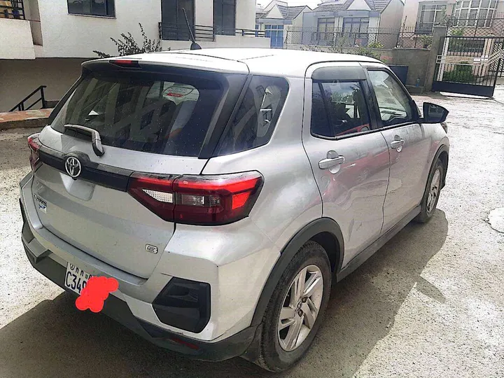 Toyota Raize 2022 SUV – photo 4
