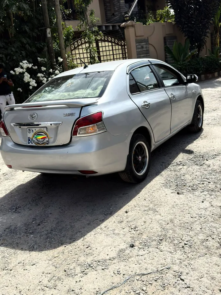 Toyota Yaris Belta 2008 – photo 7